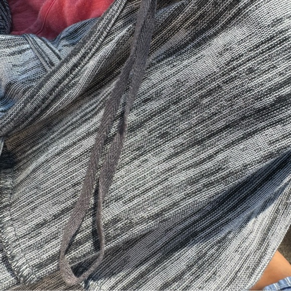 Bench Grey & White Cardigan Size L - Picture 8 of 9